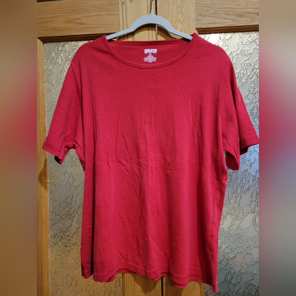 Duluth Trading Co. 1X. Short sleeve.